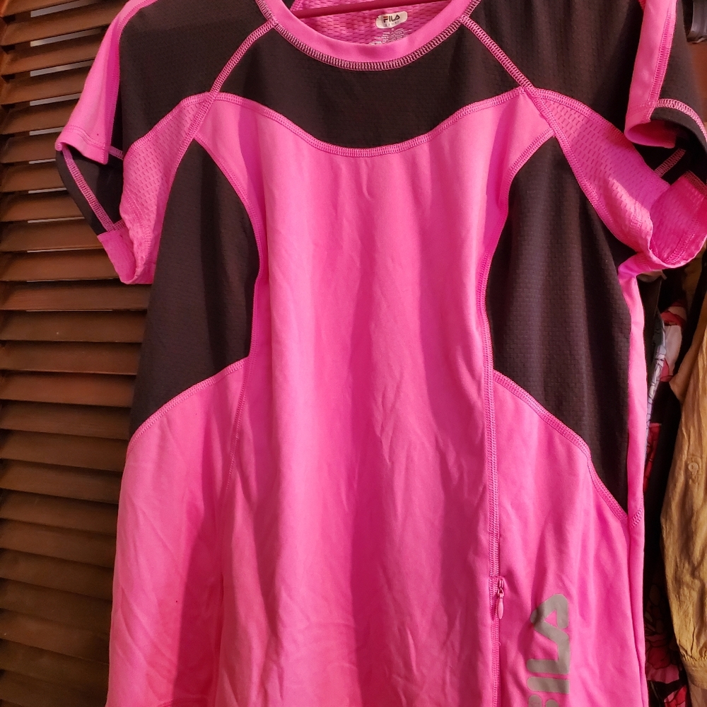 Sport workout shirt